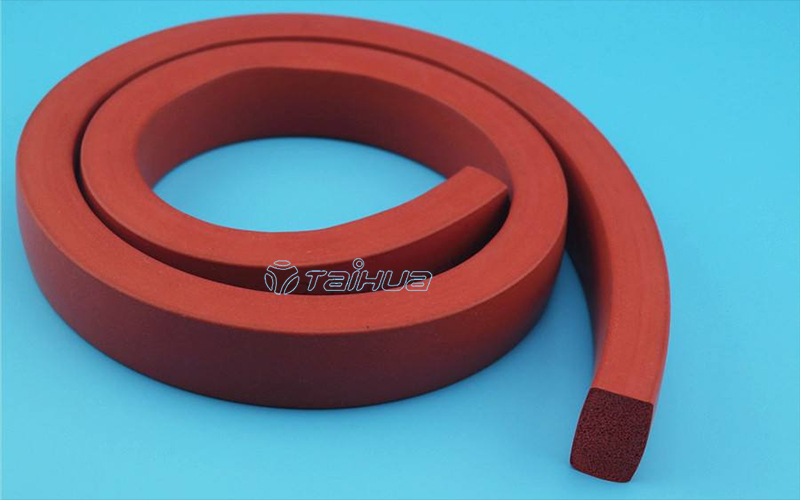 硅膠發(fā)泡條適用于哪些環(huán)境方面？